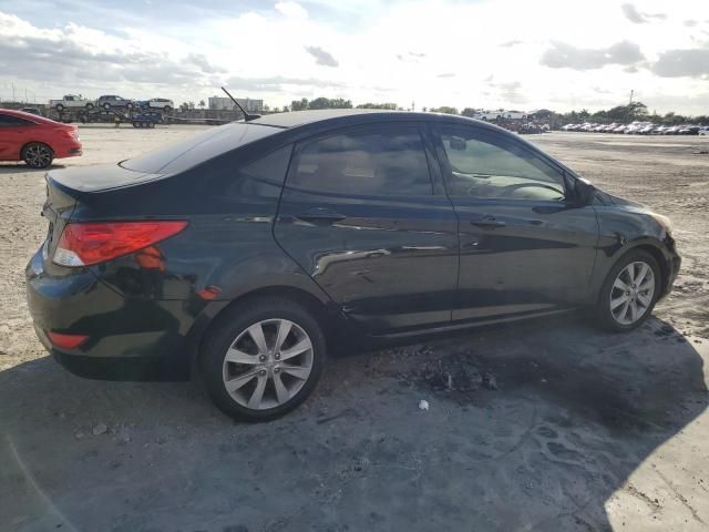 2012 Hyundai Accent GLS