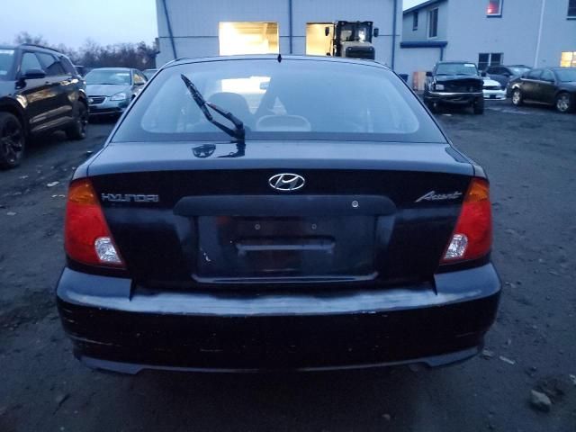 2004 Hyundai Accent GL