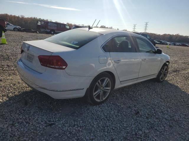 2015 Volkswagen Passat SEL