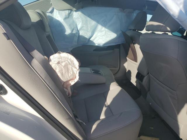 2016 Toyota Camry Hybrid