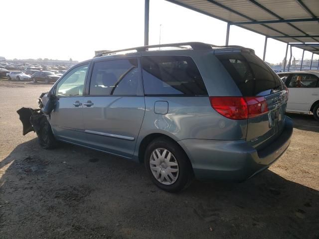 2009 Toyota Sienna CE