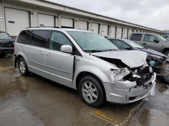 2010 Chrysler Town & Country Touring