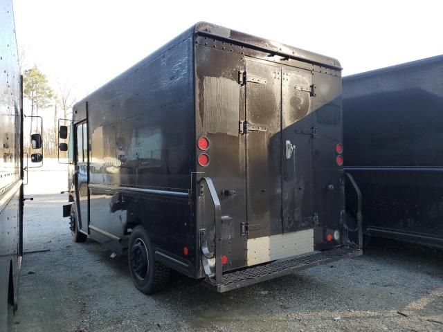 2009 Freightliner Chassis M Line WALK-IN Van