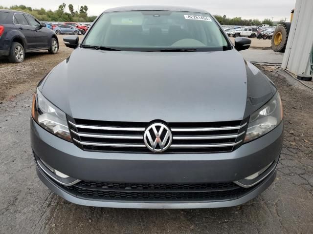 2015 Volkswagen Passat S