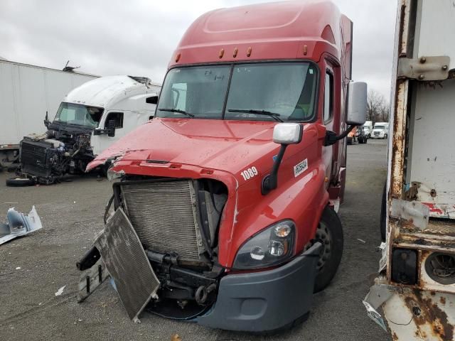 2019 Freightliner Cascadia 125