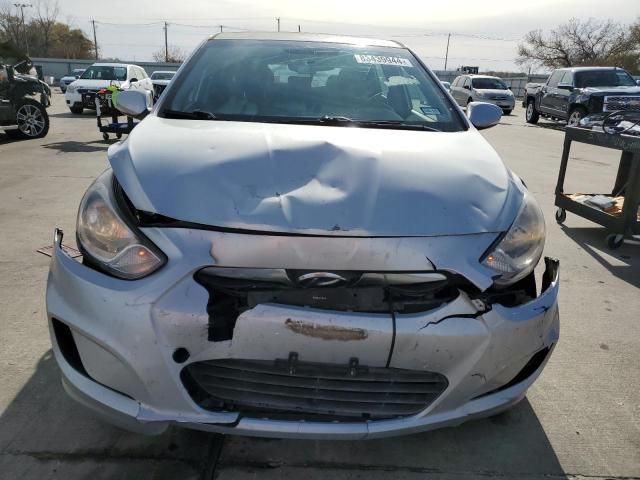 2013 Hyundai Accent GLS