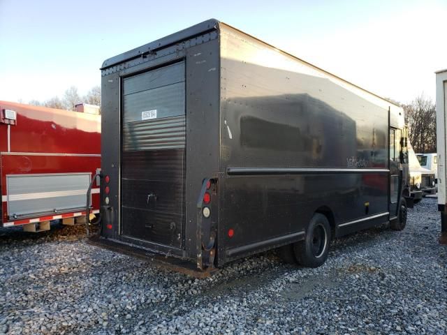 2009 Freightliner Chassis M Line WALK-IN Van