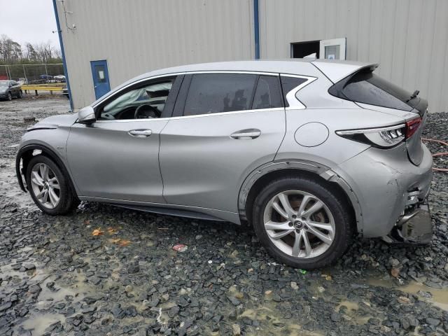 2017 Infiniti QX30 Base