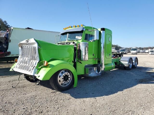 1999 Peterbilt 379