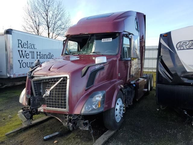 2013 Volvo VN VNL