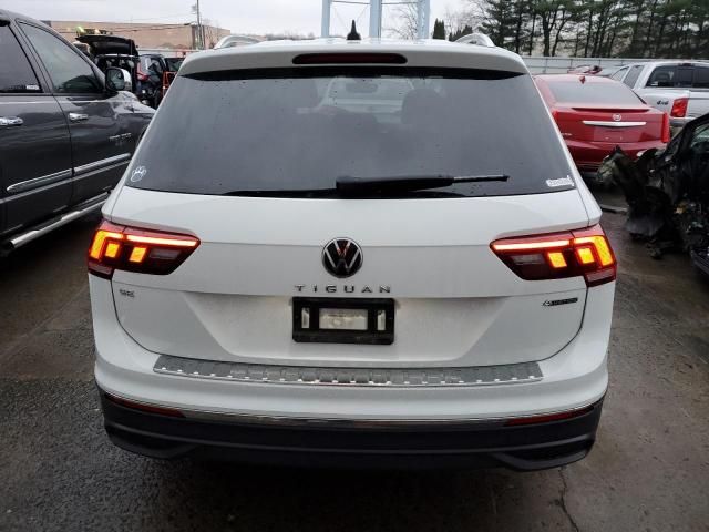 2022 Volkswagen Tiguan SE