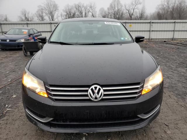 2012 Volkswagen Passat SE