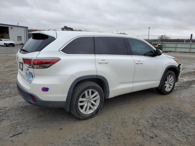 2016 Toyota Highlander LE