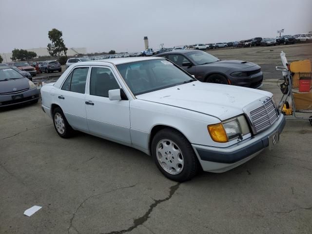 1992 Mercedes-Benz 300 E