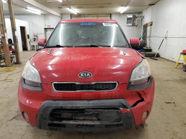 2010 KIA Soul +