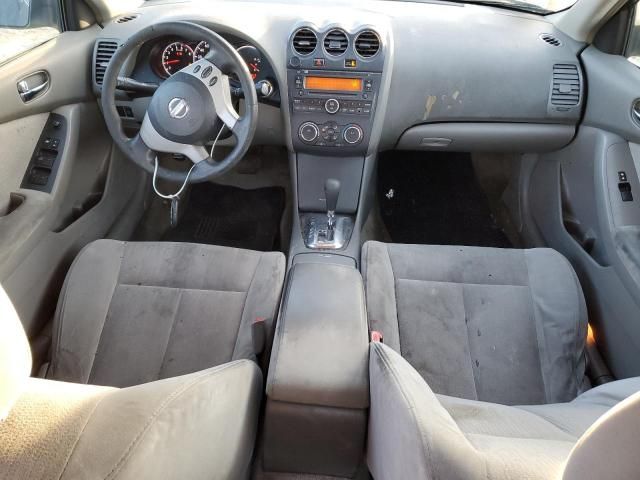 2010 Nissan Altima Base