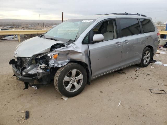 2011 Toyota Sienna LE