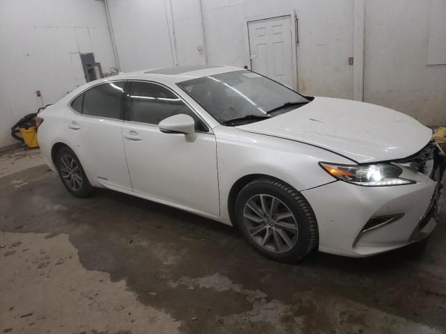 2018 Lexus ES 300H