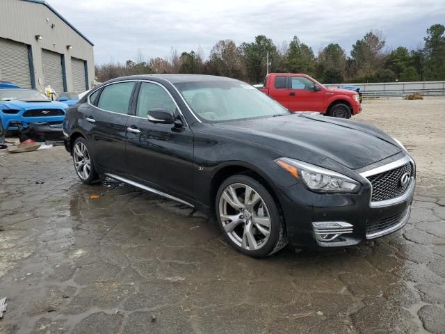 2017 Infiniti Q70 3.7