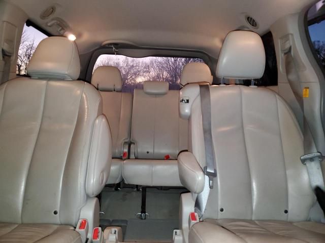 2013 Toyota Sienna XLE