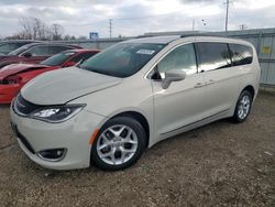 Chrysler Vehiculos salvage en venta: 2017 Chrysler Pacifica Touring L