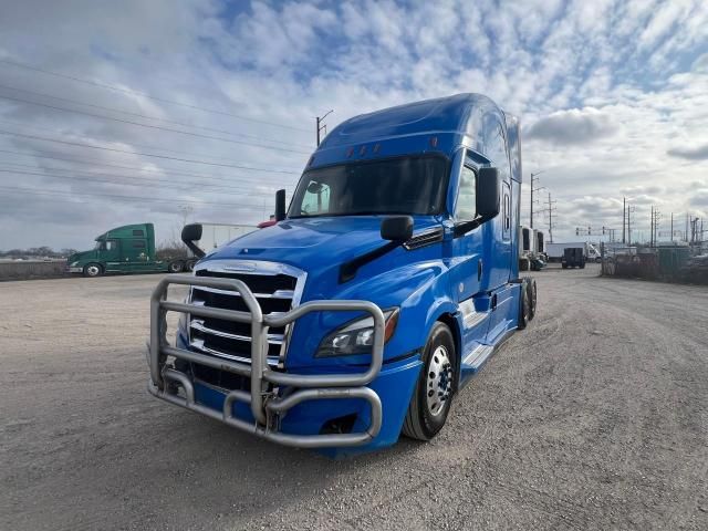 2021 Freightliner Cascadia 126