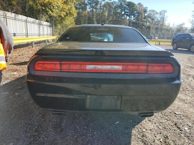 2013 Dodge Challenger SXT