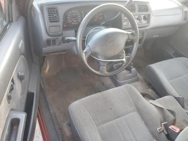 2000 Nissan Frontier King Cab XE