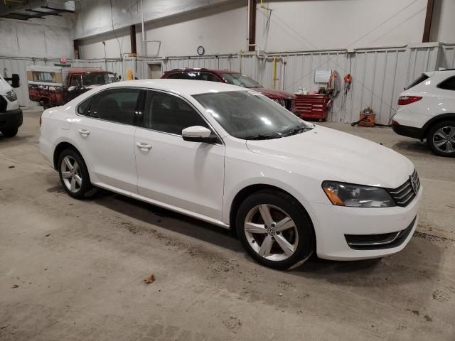 2014 Volkswagen Passat SE