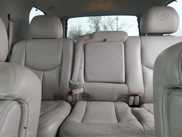 2003 Cadillac Escalade Luxury