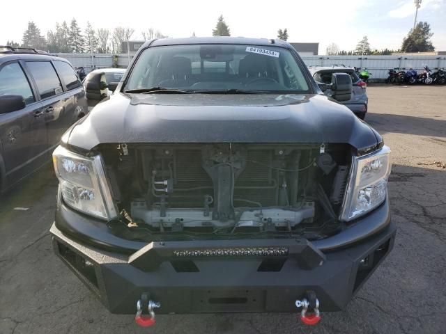 2020 Nissan Titan SV