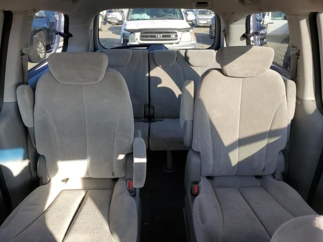 2008 KIA Sedona EX