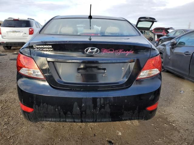 2013 Hyundai Accent GLS