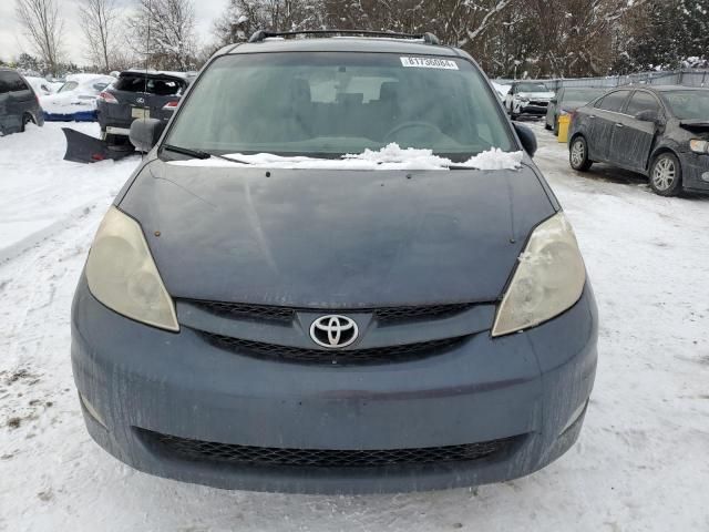 2006 Toyota Sienna CE