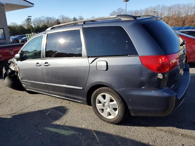 2008 Toyota Sienna CE