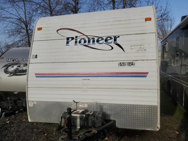 2005 Fleetwood Pioneer