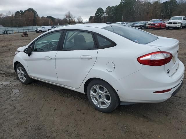 2015 Ford Fiesta SE