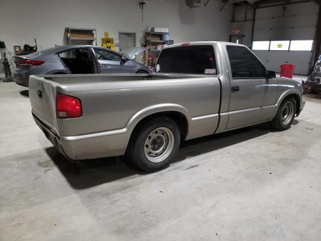 2001 Chevrolet S Truck S10