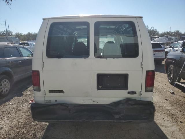 2004 Ford Econoline E250 Van