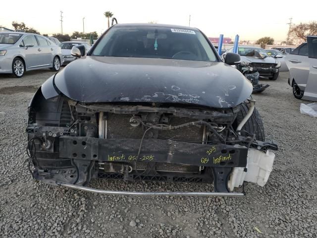 2015 Infiniti Q50 Base