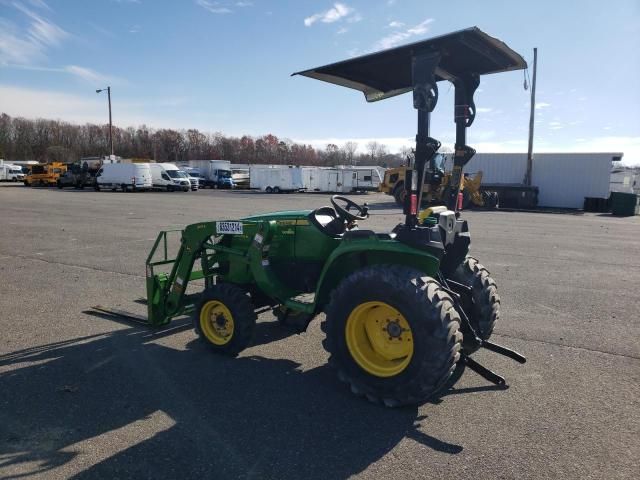 2022 John Deere 3032E