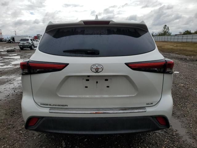 2021 Toyota Highlander XLE