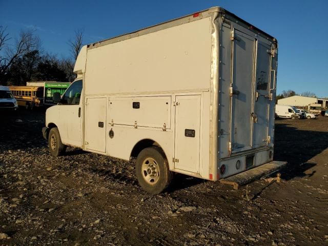 2006 GMC Savana Cutaway G3500