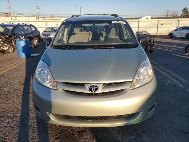 2006 Toyota Sienna CE