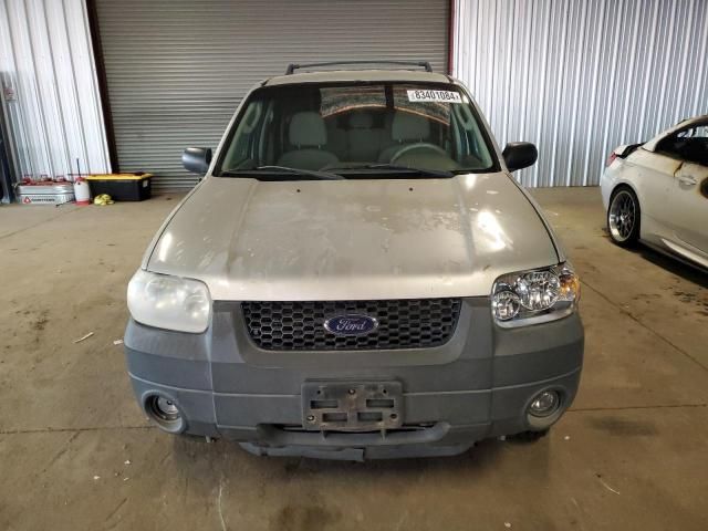 2005 Ford Escape XLT