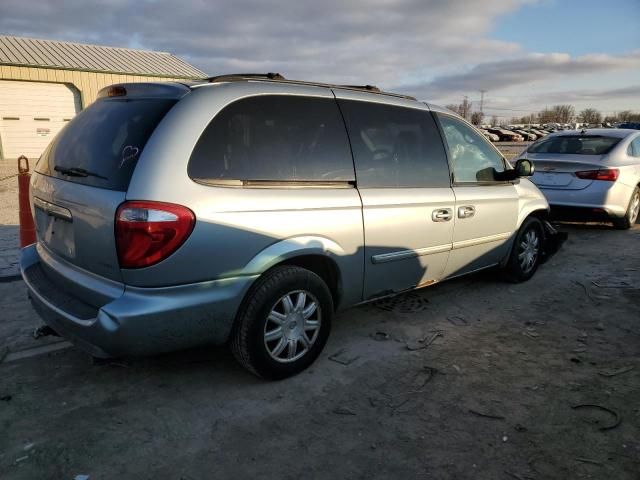 2006 Chrysler Town & Country Touring