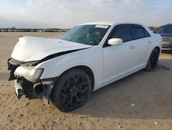 Chrysler Vehiculos salvage en venta: 2016 Chrysler 300 S