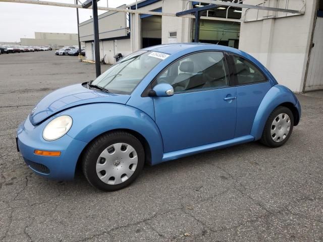 2010 Volkswagen New Beetle