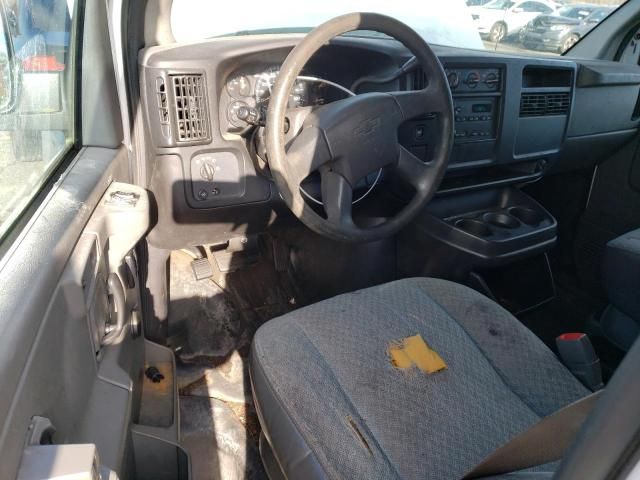 2003 Chevrolet Express G2500