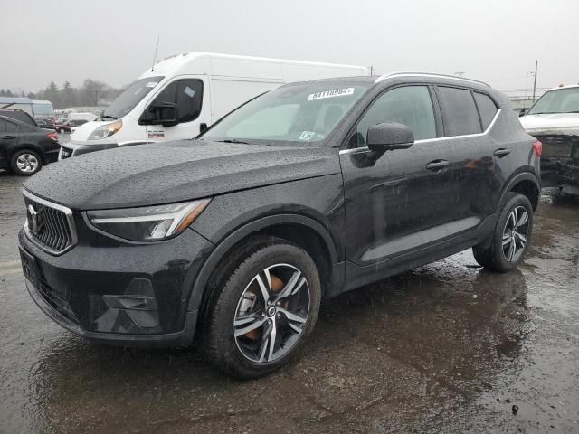 2023 Volvo XC40 Plus